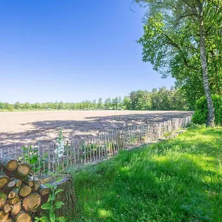 86, Bed & Outdoor Wellness - Sauna, Hottub, Icebath & Outdoor Shower Included!