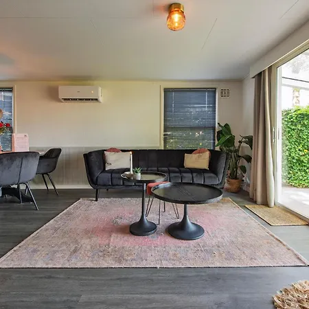 86, Bed & Outdoor Wellness - Sauna, Hottub, Icebath & Outdoor Shower Included!