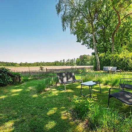 86, Bed & Outdoor Wellness - Sauna, Hottub, Icebath & Outdoor Shower Included!