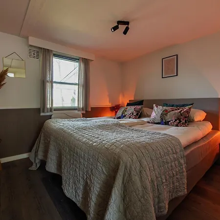 86, Bed & Outdoor Wellness - Sauna, Hottub, Icebath & Outdoor Shower Included! Alpstuga *