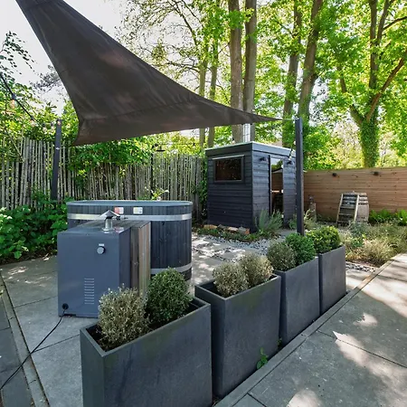 Шале 86, Bed & Outdoor Wellness - Sauna, Hottub, Icebath & Outdoor Shower Included! *