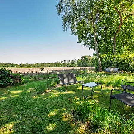 86, Bed & Outdoor Wellness - Sauna, Hottub, Icebath & Outdoor Shower Included!