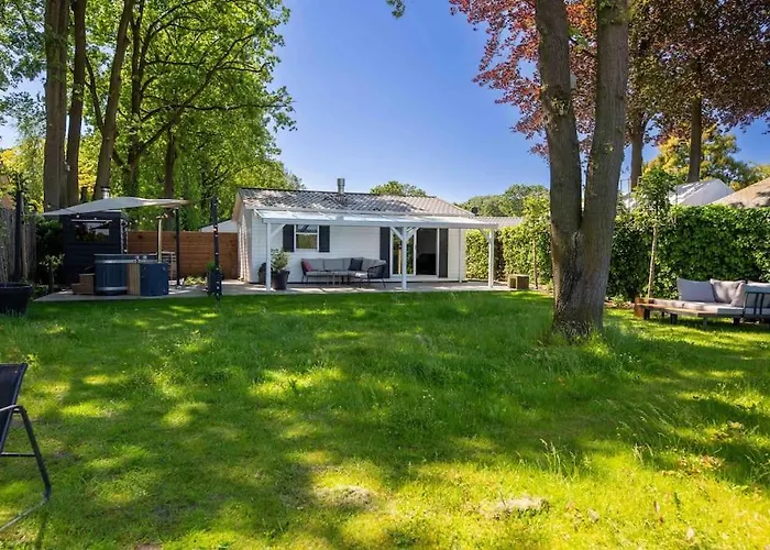 Chalé 86, Bed & Outdoor Wellness - Sauna, Hottub, Icebath & Outdoor Shower Included! *